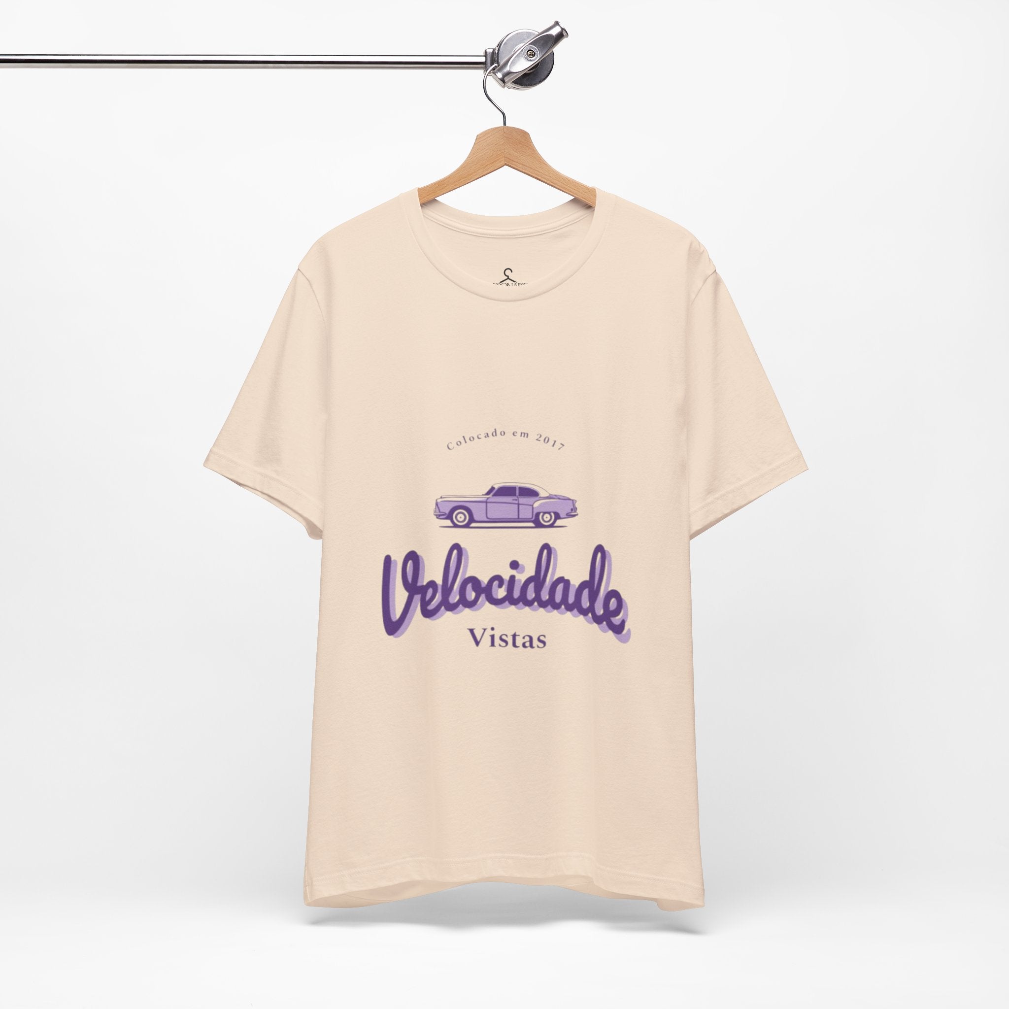 Velocidade Vintage Car T-Shirt – Retro Speed Racing Graphic Tee