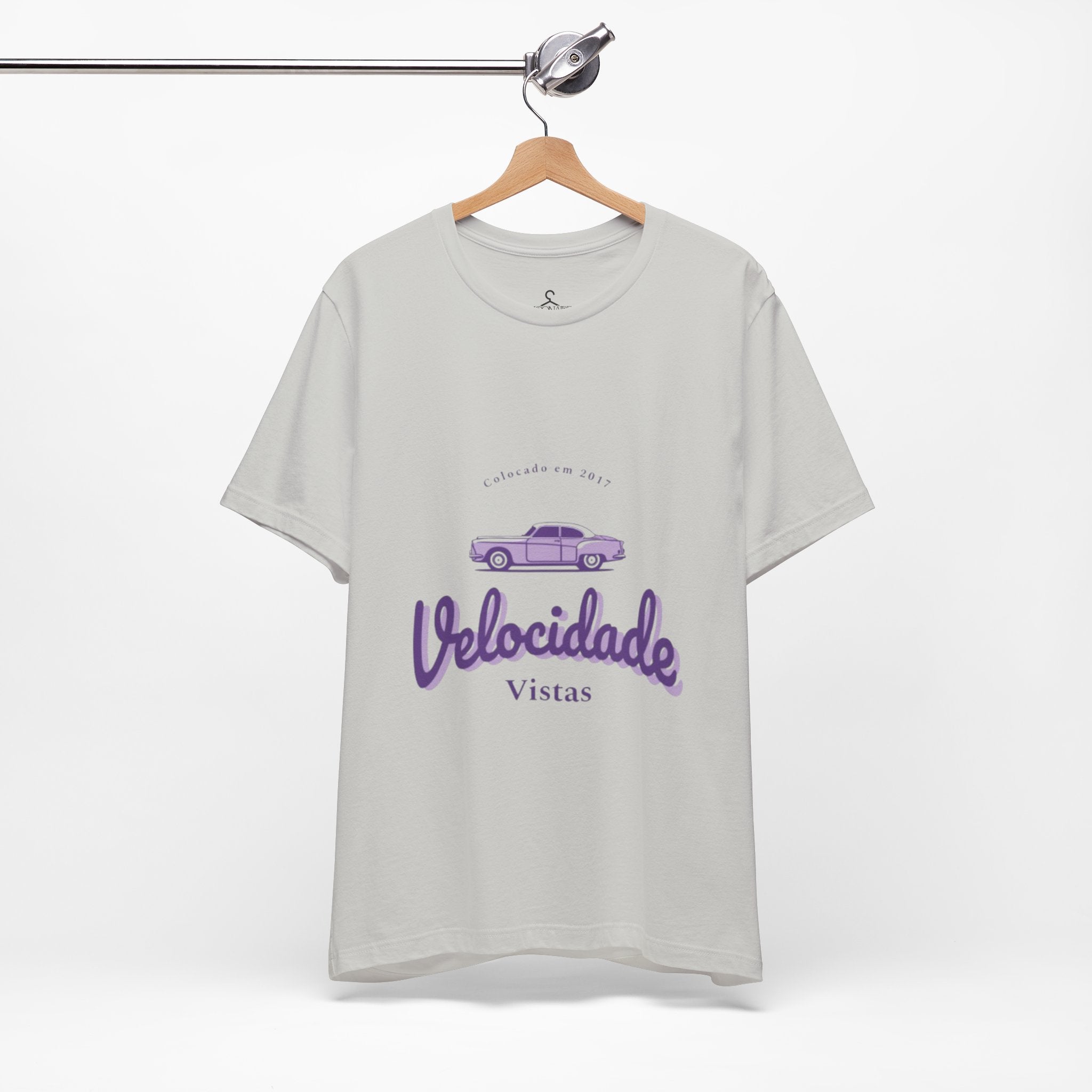 Velocidade Vintage Car T-Shirt – Retro Speed Racing Graphic Tee