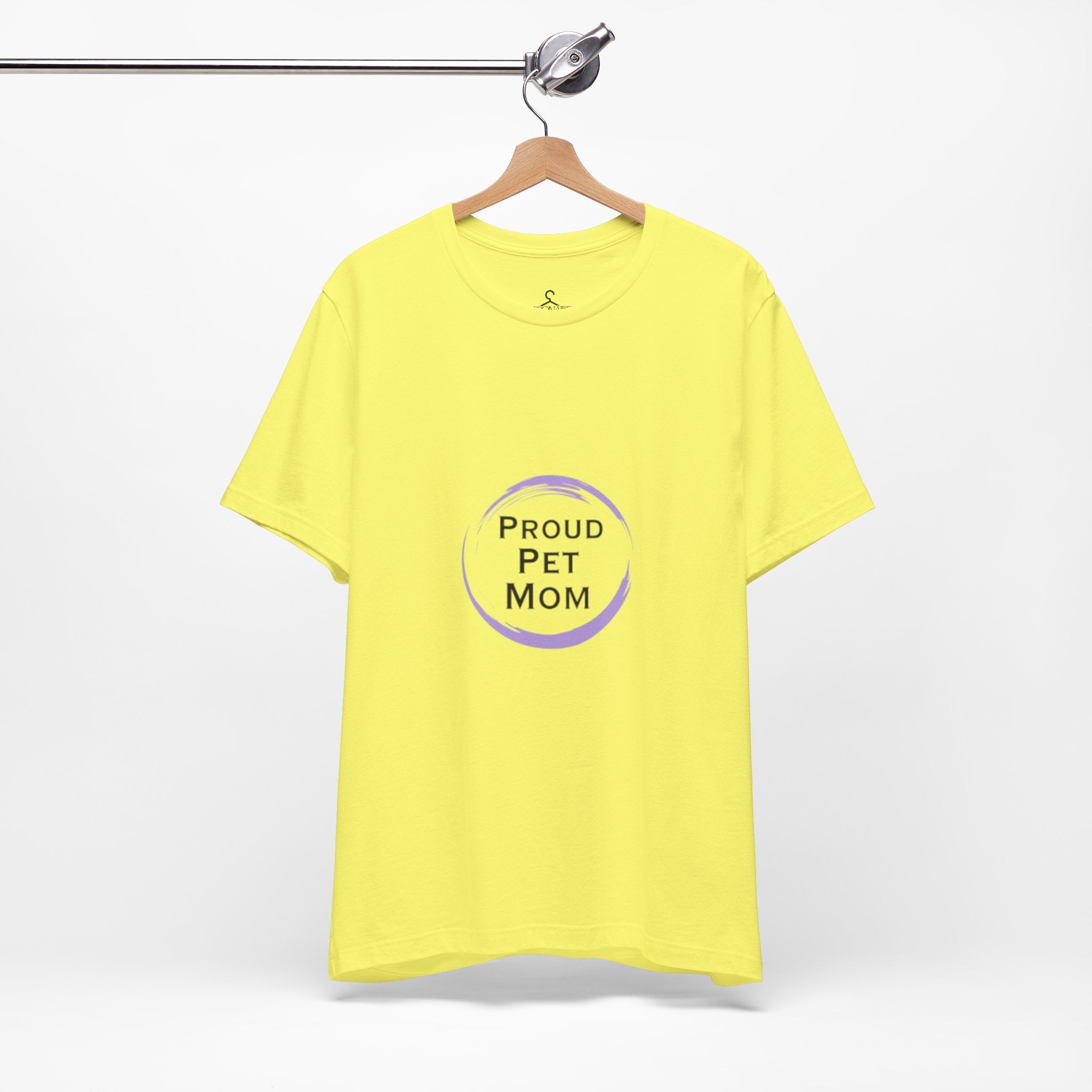 Proud Pet Mom T-Shirt – Cute Cat & Dog Lover Tee