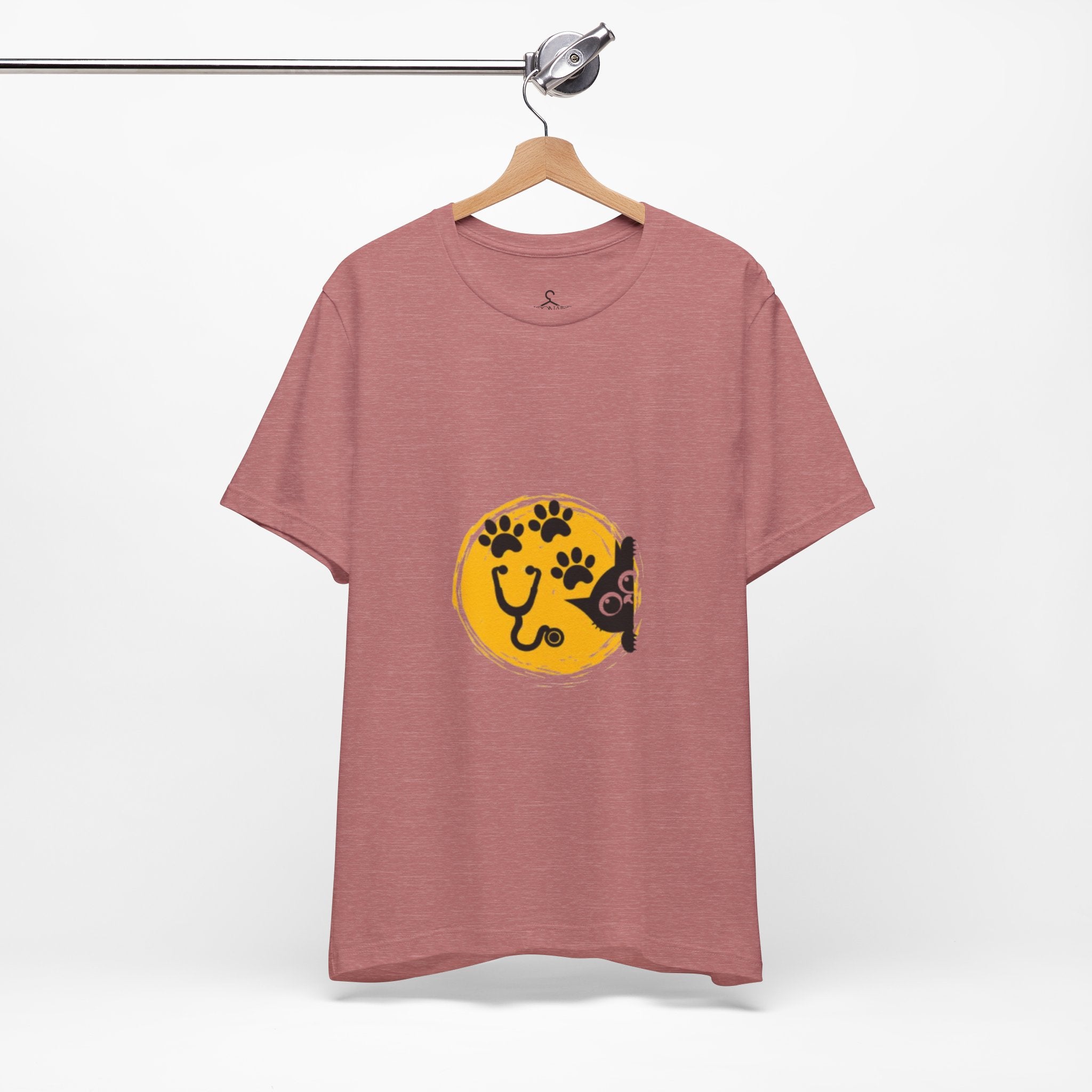 Cat and Paws Circle Graphic T-Shirt – Cute Cat Lover Tee